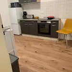 Grosse Naehe Stadtpark, 4 Schlafzimmer, Gemuetliches Wohnzimmer, Terrasse, Parkplatz アパート *