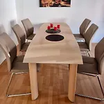 Grosse Naehe Stadtpark, 4 Schlafzimmer, Gemuetliches Wohnzimmer, Terrasse, Parkplatz アパート エアフルト