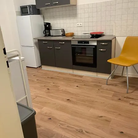 Grosse Naehe Stadtpark, 4 Schlafzimmer, Gemuetliches Wohnzimmer, Terrasse, Parkplatz アパート *